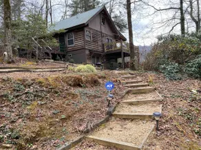 Lakeside Cabin, Gorgeous View, Cascading Water - Image 5