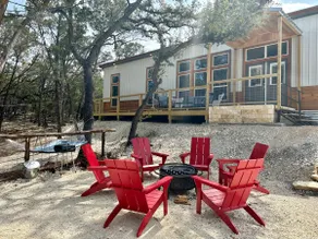 Three Oaks Cabin - Image 2