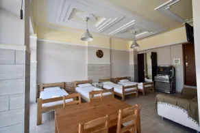 Comfort room - Image 2