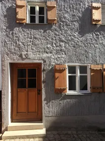 Vacation in a historic building - Image 3