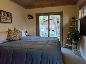 Full Circle Cottage-No Cleaning Fees-Walk Downtown - Image 5