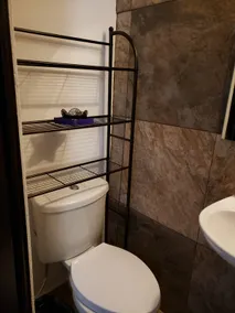Comfortable room with a kitchenette and nice finishes - Image 5