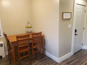 WEST 3 bedroom duplex 1 and 1/2 bath full Kitchen - Image 4