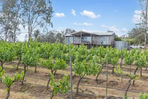 Blackwattle Luxury Retreats - Image 2