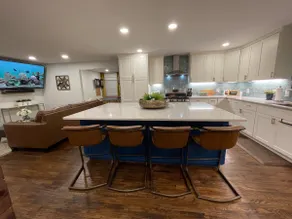 J's Stay & Play Charming 3 Bedroom 2 Bathroom Home - Image 3