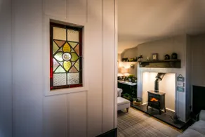 Abram's Wriggly Tin House - Image 2