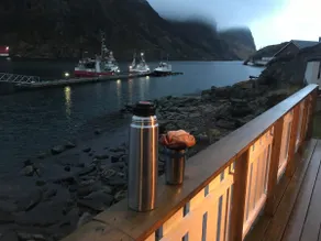 Rorbu (Fishermans cabin 2) at the waterfront (Central) - Image 2
