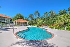 Tropical Retreat w/ Heated Pool in Coral Falls - Image 5