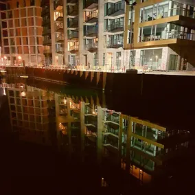 Exclusive 140 m2, 3 bedroom apartment by the water - Image 5