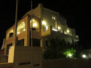 Villa marialouiza near airport - Image 3