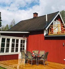 Småland cottage near Kosta - Image 4