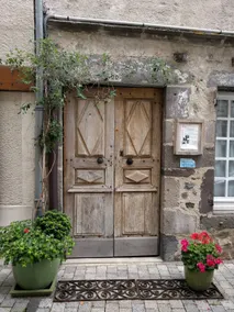 Quiet independent apartment in the historic center - Image 5