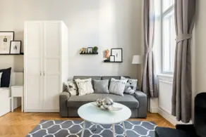 Stroll to City Center from Upscale Renovated Apartment - Image 5