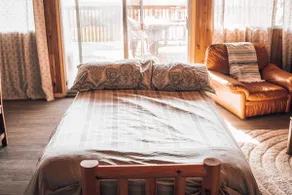 Cozy lake Cottage - Image 5