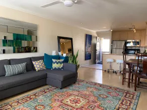 Hillcrest/Univ.Hgts Condo 5 min from ZOO w/PARKING - Image 2