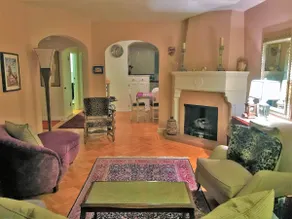 Bubble House Upstairs Flat - 2 BR 1 BTH by Beach - Image 4