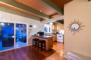 Shawnigan Lake Country Jewel - Image 4