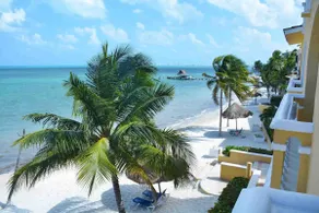 Apartment with a private beach 50 meters away - Image 3