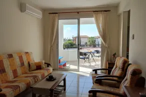 Paphos Liebesnest Apartment - Image 2