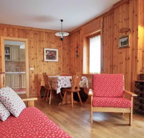 2-bedroom apartment, sleeps 5, Sappada Center - Image 4