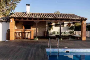 Beautiful property for weddings and events - Image 4