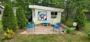 Bungalow On Waldo - Image 2