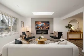 Rainer Haus | Bonney Lake | sleeps 8 - Image 5