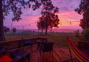 Sunrise Waterfront Potomac Beach Haus near Two Beaches - Image 3