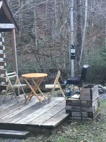 Little Log Cabin - Image 5