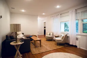 Beach house @ NoFo - Image 3