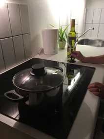 Quiet flat close to university and 15min from city - Image 4