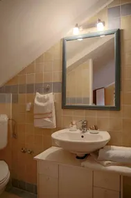 Penthouse Gaia with pool and garden in the center of Vodice - Image 2