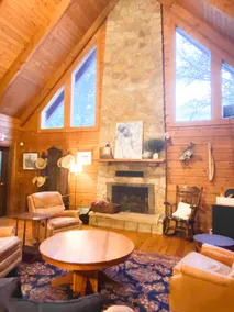 Lakeside Log Cabin-Wedding Venue -Hunting -Fishing - Image 2