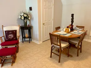 2 BR/1.5 Bath Basement, Private Entrance & Parking - Image 3