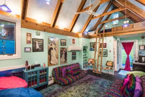 An Austin ”Weird” Home in Peaceful Zilker Park - Image 2