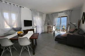 Caramello’s Bellagio, stunning lakeview apartment - Image 3