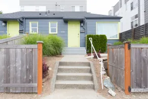 West Seattle Home 04 - A/C, Parking - Image 5