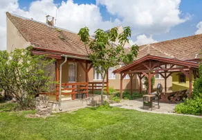 Cosy_Island WHOLE HOUSE:2BD+private gardenfor10ppl - Image 5