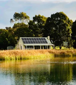 The Lake House Retreat - Image 2