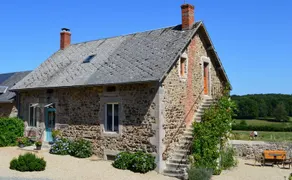 Luxe 4*gite in beautiful farm with pool and hottub - Image 3