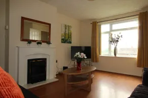 Cowsley House - Image 4