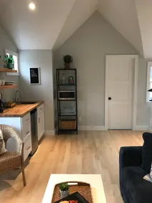 Montauk- Cute, Private 1 Bedroom Apartment - Image 5