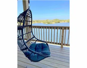 Waterfront, Playroom, Pool; Walk to Beach & Sound - Image 2