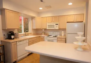 S.Hill Private 2bd 2bath 15 min from Downtown - Image 4