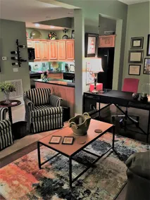 Sweet Downtown Digs - Image 2