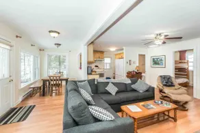 Charmantes Four Season Cottage am Lake Muskoka - Image 2