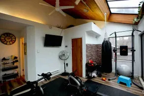 Chic Artistic Suite Cozy Luxury w everything - Image 5