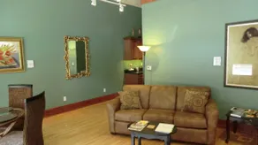 The Julia Dean Apartment In Downtown Pocahontas - Image 3