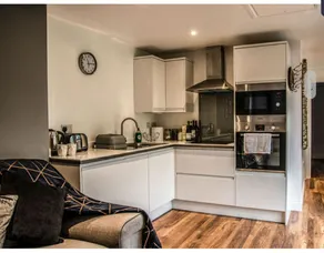 Self Contained 1 bedroom Spacious Annex (up to 4) - Image 3
