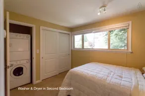the Romeo, Best Area, 2 Bedrooms, WD, Jacuzzi Bath, No Stairs, New Carpet, 825sf - Image 5